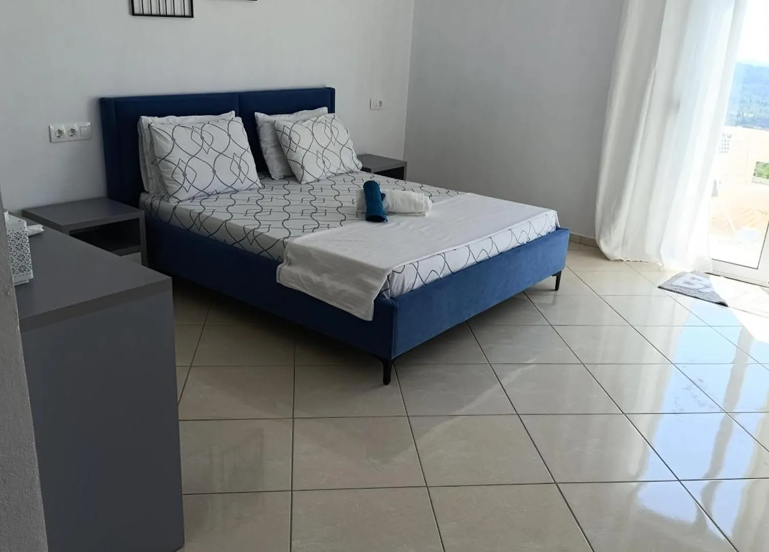 Nikolari Resorts Himare